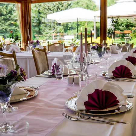 Otel Harzer Hof Herzberg am Harz